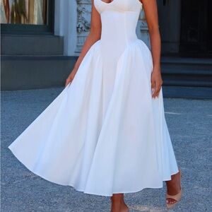 Baby boo Elegant Strapless White Dress